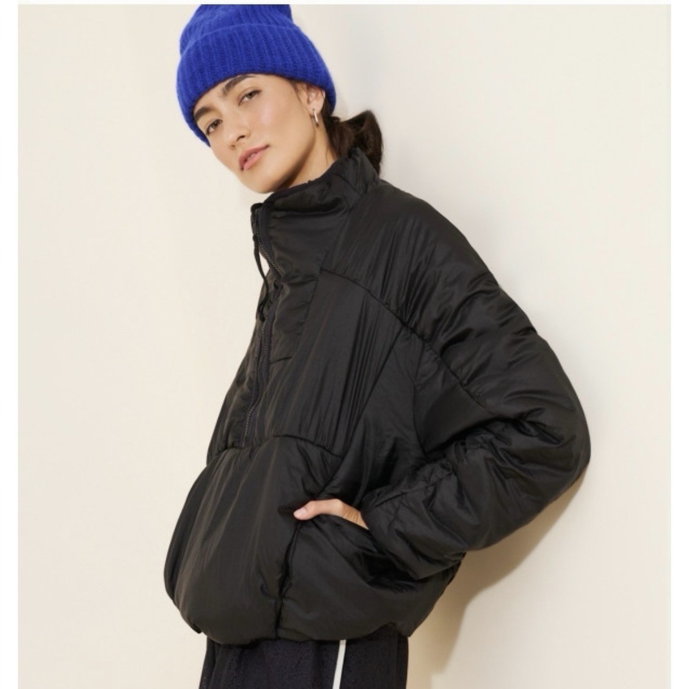 NWT Free People FP Movement Layer Up Liner Jacket Black Large Packable Gorpcore